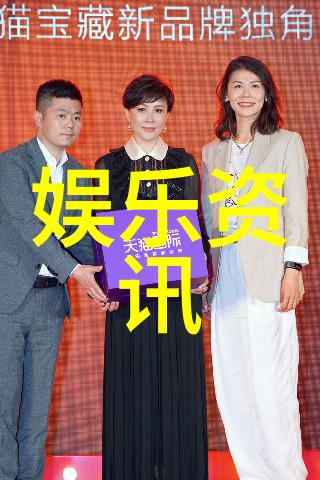 山川画卷翠绿岭峦下的绘声绘色