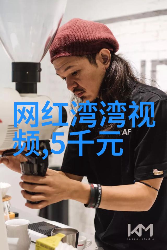 CUPFOX面临竞争激烈的市场环境时怎样保持其在用户心目中的独特性和吸引力