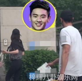 疑似宁泽涛女友曝光 小区门口亲自接送一起回家